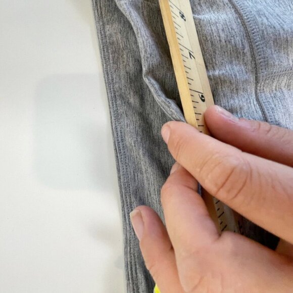 Zyia Active Womens Gym Yoga Cropped Leggings Gray 4 Mid Rise Stretch Side Stripe - Picture 7 of 12